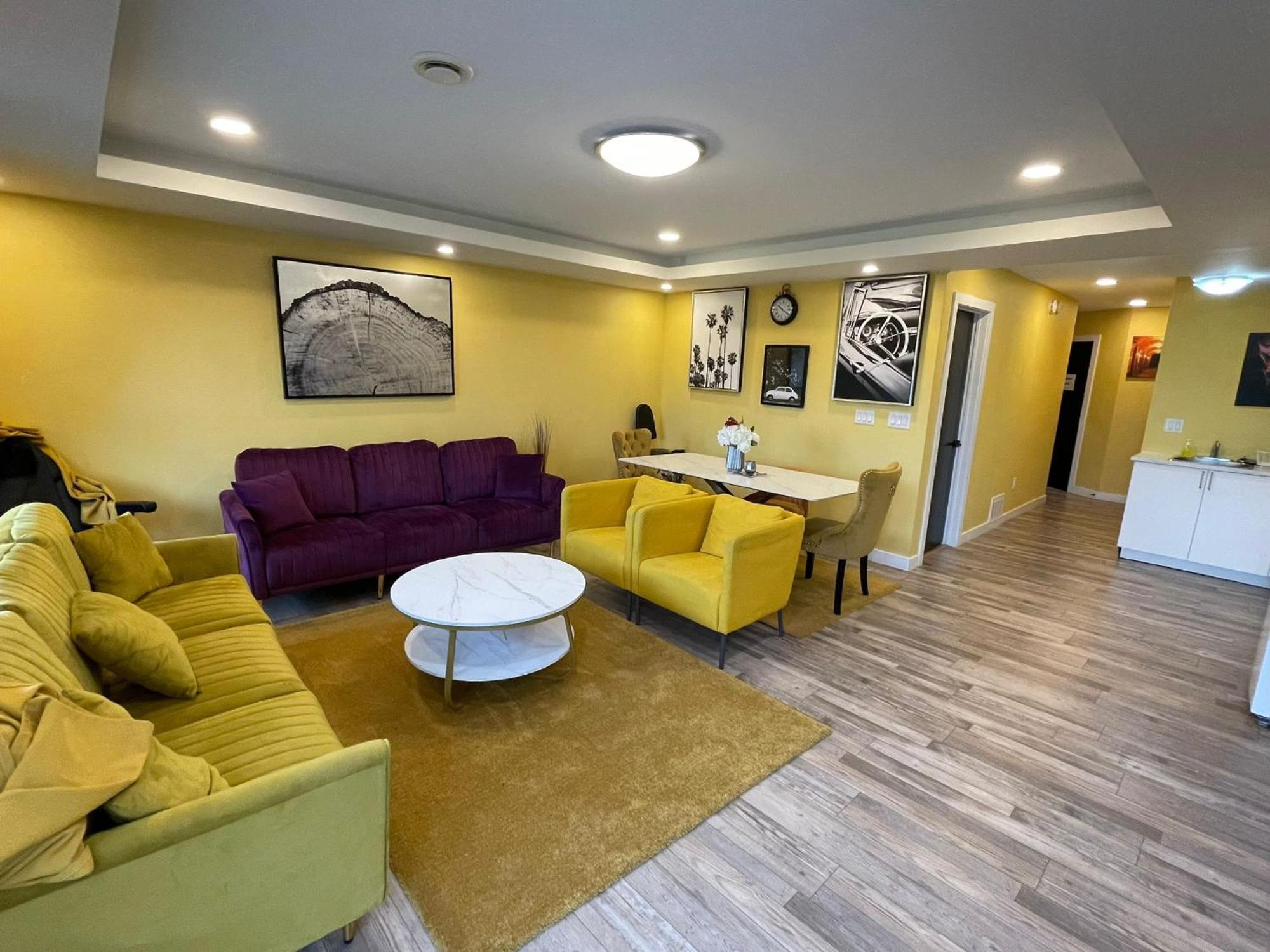 Home Away From Home Winnipeg Exterior foto